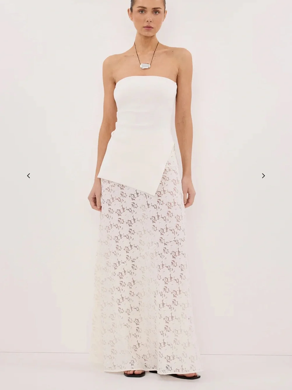 Dissh Loula White Lace Skirt - Picture 1 of 3